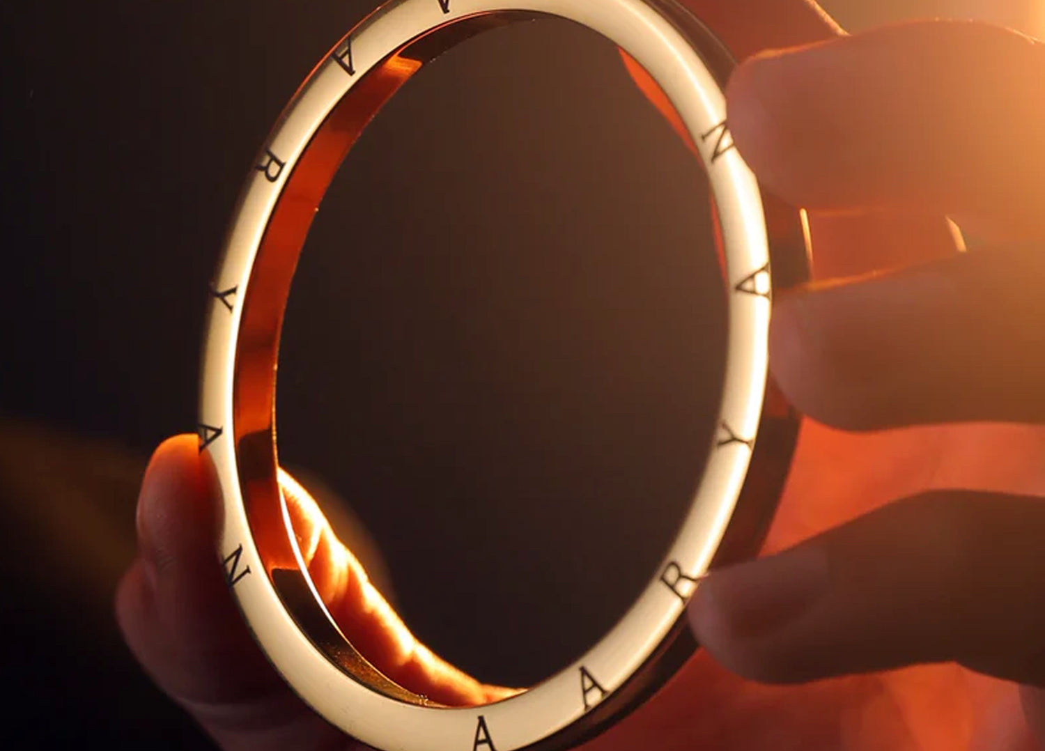 Where Modern Jewellery Meets Modern Accessories