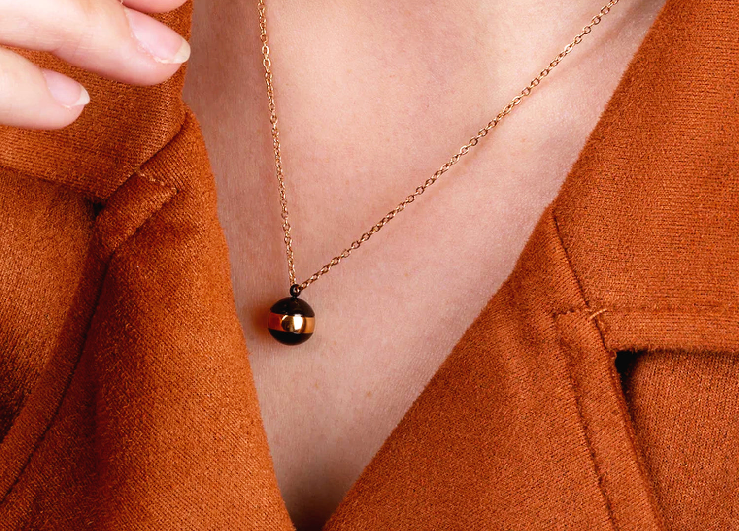 Sleek and Personalized Jewellery for any special day