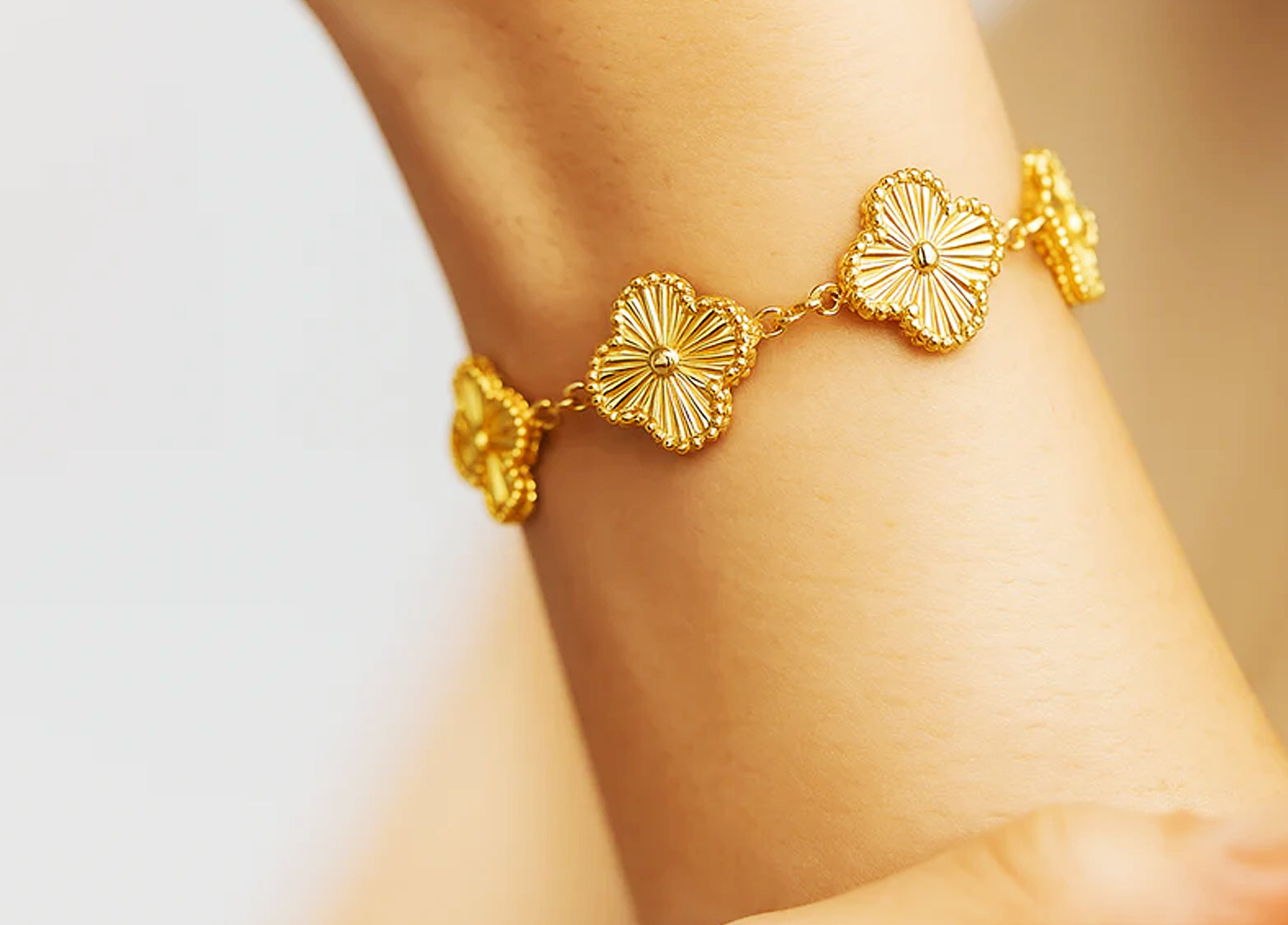 Create Your Modern Signature Look with Demifine Jewellery