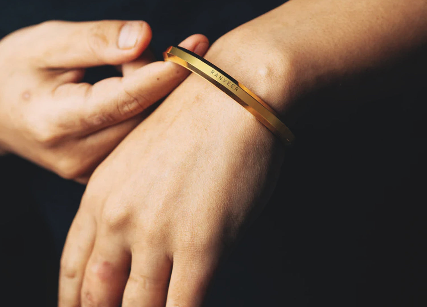 What to choose from Promise Rings to Matching Bracelets?