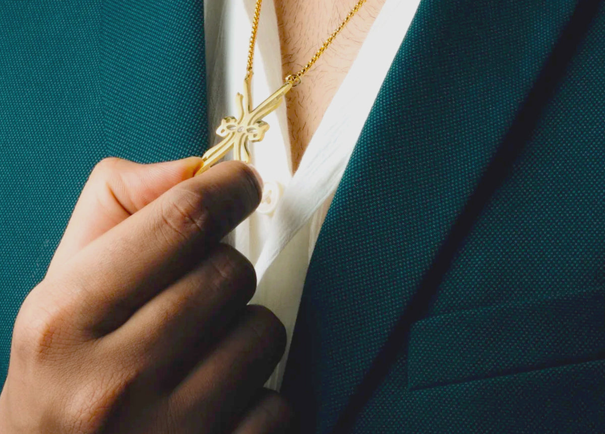 Discover the Symbolism and Craftsmanship of Jewellery Lockets