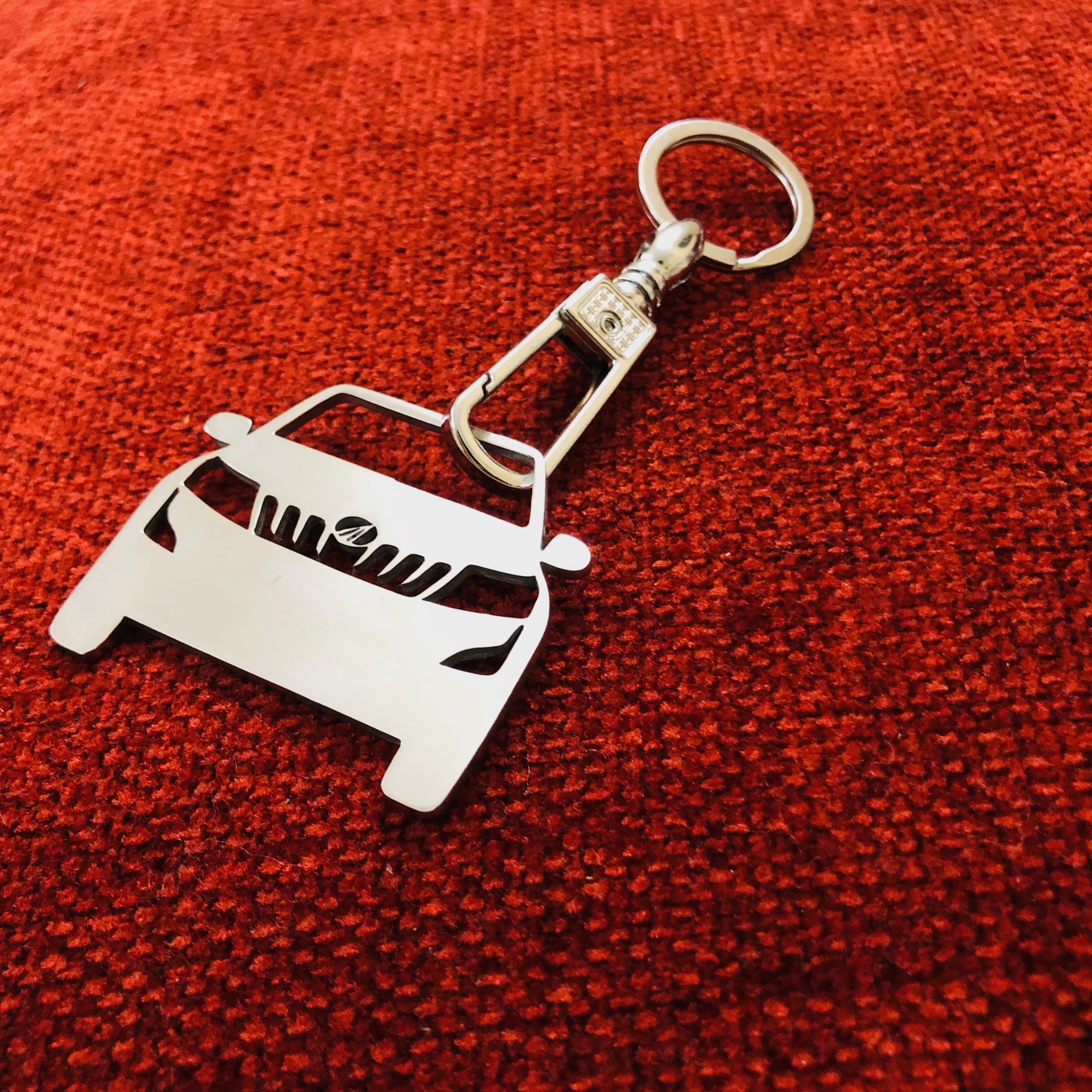 Mahindra XUV500 Car Keychain