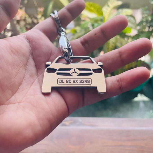 Mercedes SUV Car Keychain